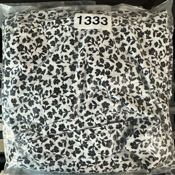 Croft & Barrow Floral Print Button Front Blouse Shirt Roll Tab Sleeve Plus Sz 1X - Picture 8 of 8